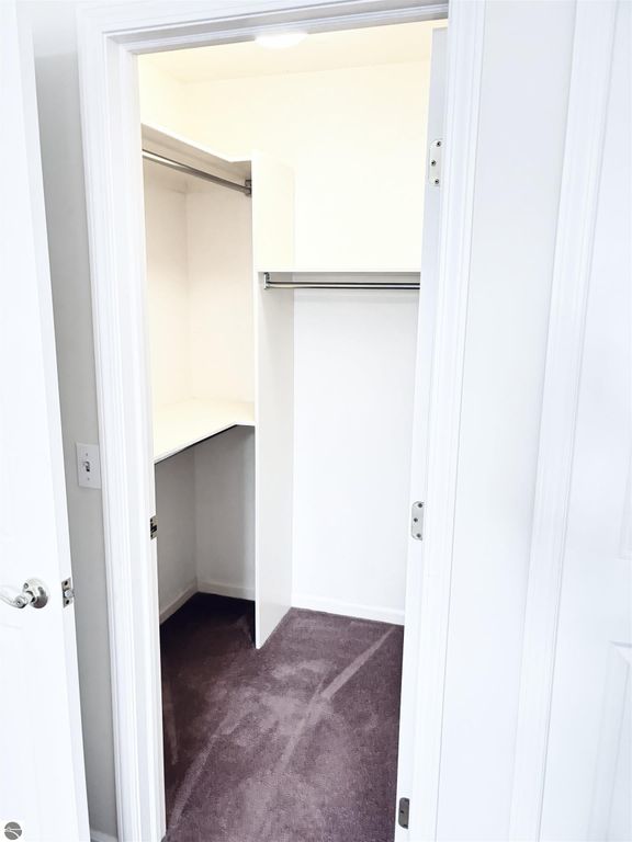 Image 12 of property listing at 1517 E Gaylord Street # B, Mt Pleasant, MI 48858