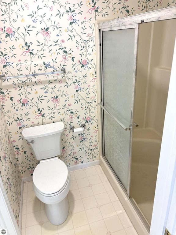 Image 14 of property listing at 1517 E Gaylord Street # B, Mt Pleasant, MI 48858