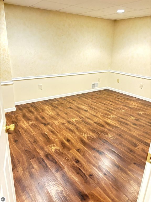 Image 17 of property listing at 1517 E Gaylord Street # B, Mt Pleasant, MI 48858