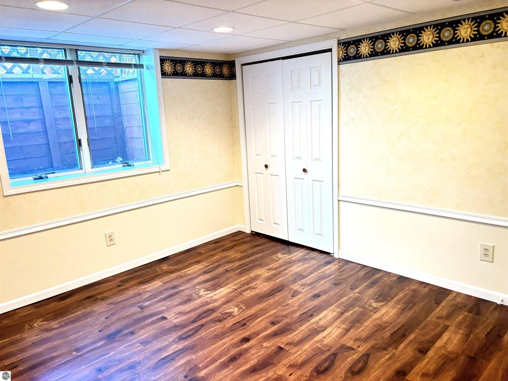 Image 19 of property listing at 1517 E Gaylord Street # B, Mt Pleasant, MI 48858