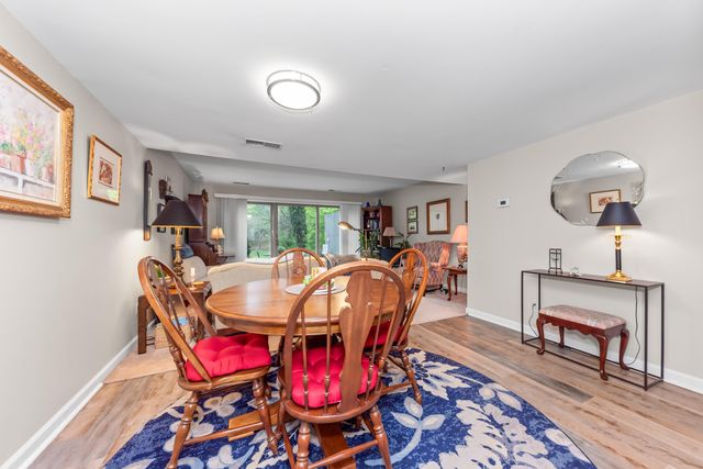 618 Watersedge Drive, Ann Arbor, MI 48105