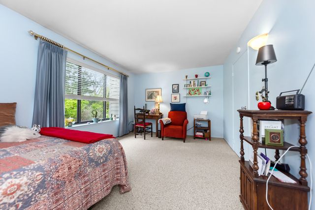 618 Watersedge Drive, Ann Arbor, MI 48105