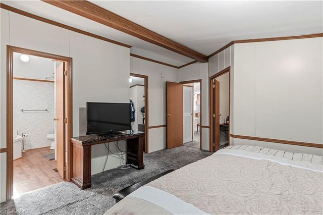 5508 Norman Road, East Bend, NC 27018