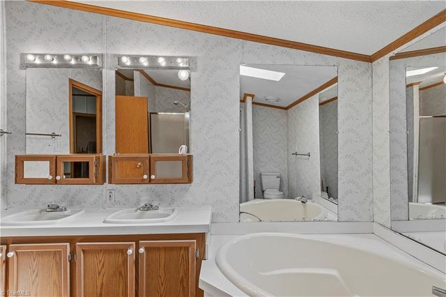 5508 Norman Road, East Bend, NC 27018