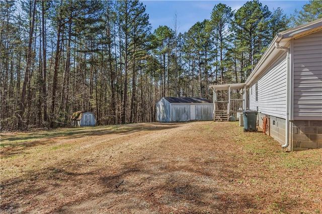5508 Norman Road, East Bend, NC 27018