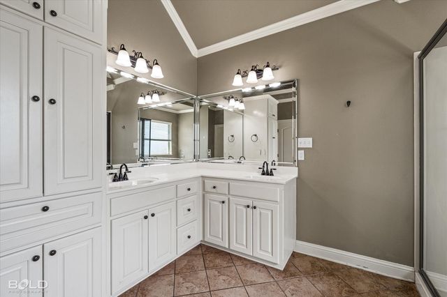 305 Tottenham Court, Bossier City, LA 71111