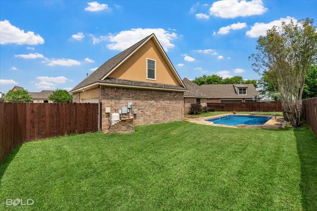 305 Tottenham Court, Bossier City, LA 71111