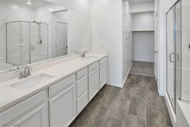 20 Barbara Lane 87, Las Vegas, NV 89183