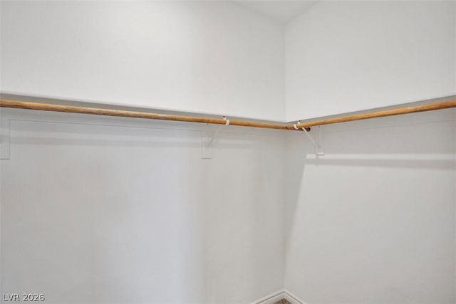 20 Barbara Lane 87, Las Vegas, NV 89183