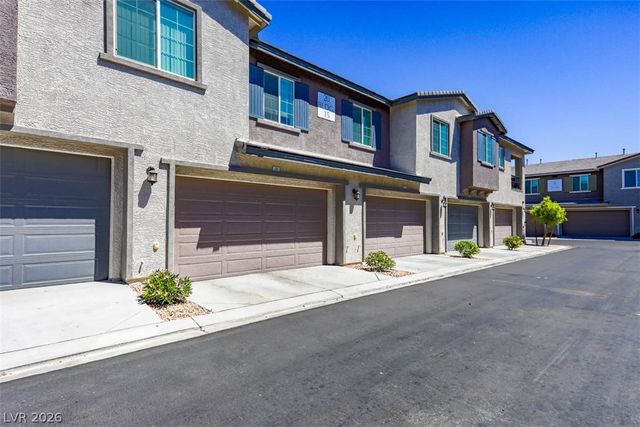 20 Barbara Lane 87, Las Vegas, NV 89183