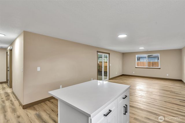 15910 NE Noble Street, Vancouver, WA 98662