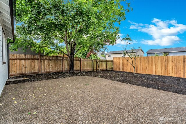 15910 NE Noble Street, Vancouver, WA 98662
