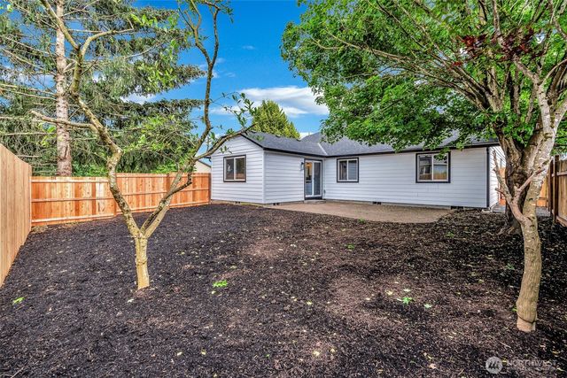15910 NE Noble Street, Vancouver, WA 98662