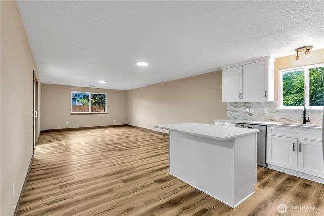 15910 NE Noble Street, Vancouver, WA 98662
