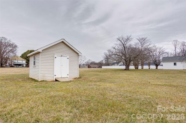 132 Chelton Court, Salisbury, NC 28147