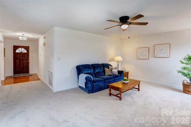 132 Chelton Court, Salisbury, NC 28147