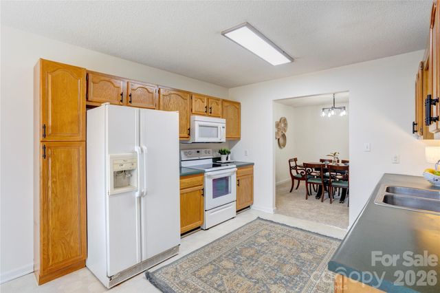 132 Chelton Court, Salisbury, NC 28147