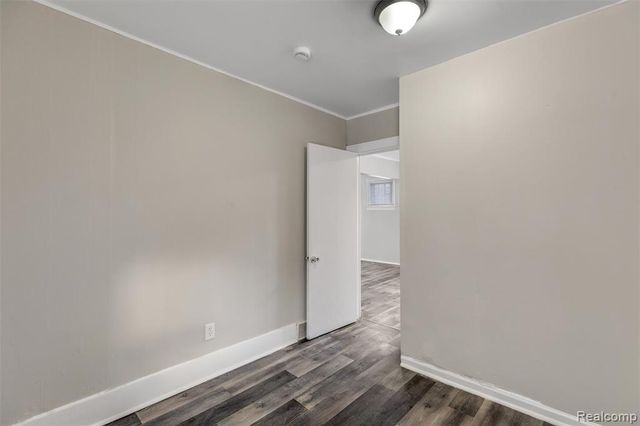 15358 Charles R Avenue, Eastpointe, MI 48021