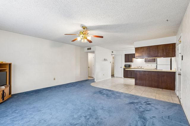 122 Cimarron Lane, Arlington, TX 76014