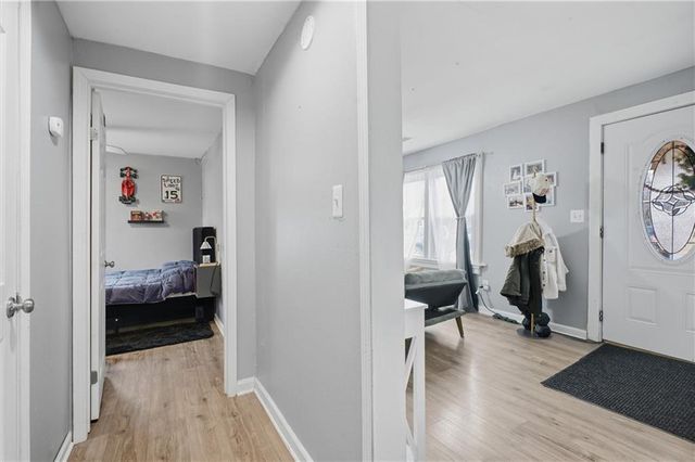 13726 Winchester Avenue, Grandview, MO 64030