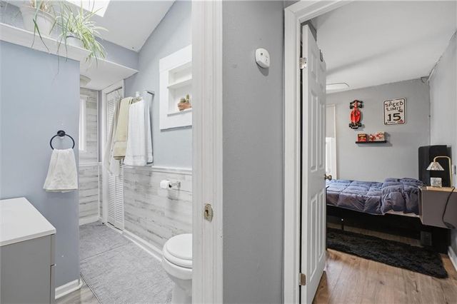 13726 Winchester Avenue, Grandview, MO 64030