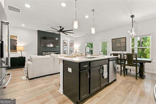 1170 Chastain Drive, Sugar Hill, GA 30518