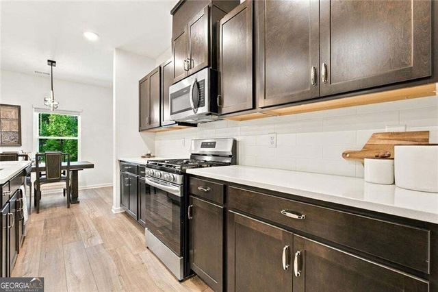 1170 Chastain Drive, Sugar Hill, GA 30518