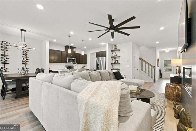 1170 Chastain Drive, Sugar Hill, GA 30518