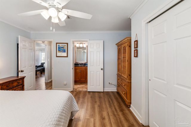 1015 Maldonado Dr, Pensacola Beach, FL 32561