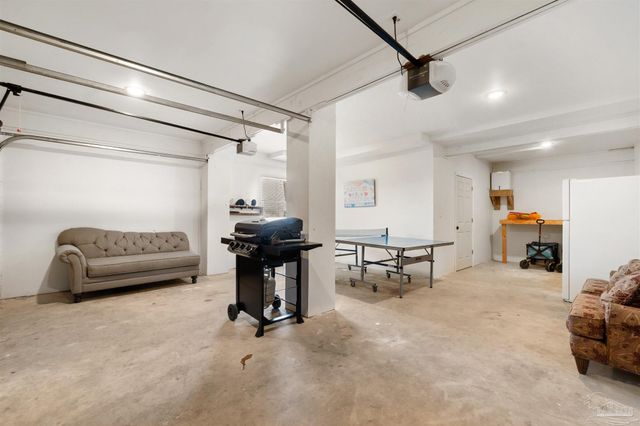 1015 Maldonado Dr, Pensacola Beach, FL 32561