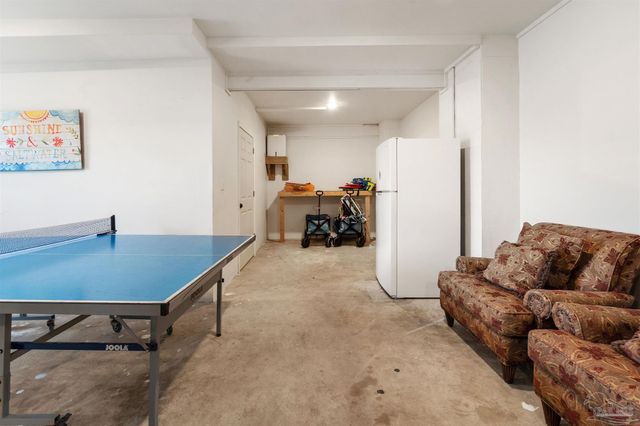 1015 Maldonado Dr, Pensacola Beach, FL 32561