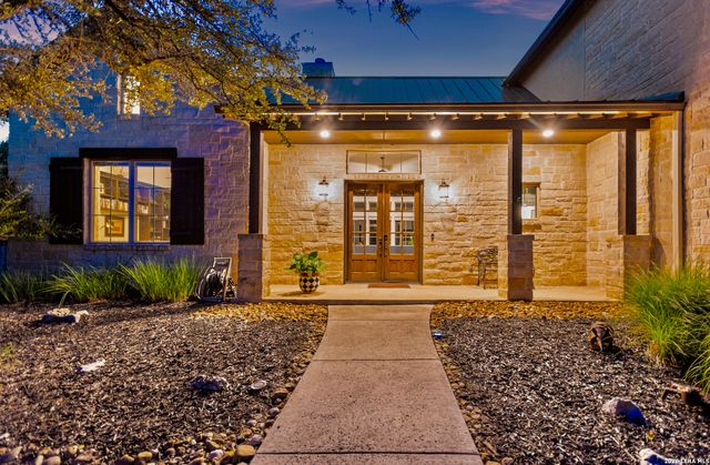 55 BROOK RDG, Fair Oaks Ranch, TX 78015