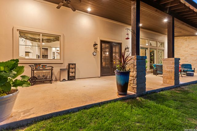 55 BROOK RDG, Fair Oaks Ranch, TX 78015
