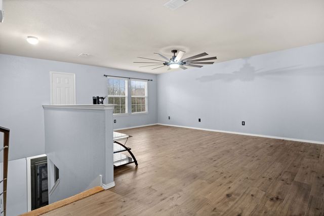 412 Sandy Creek Drive, Fort Worth, TX 76131