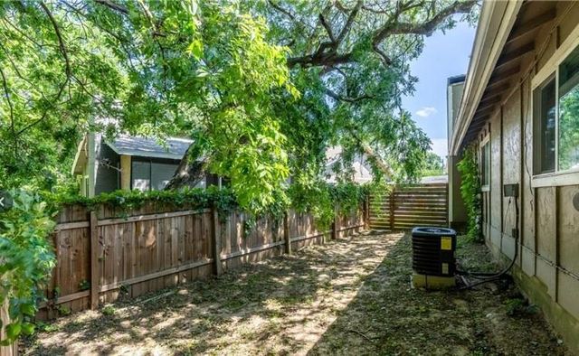 2702 Little Valley CV A, Austin, TX 78741