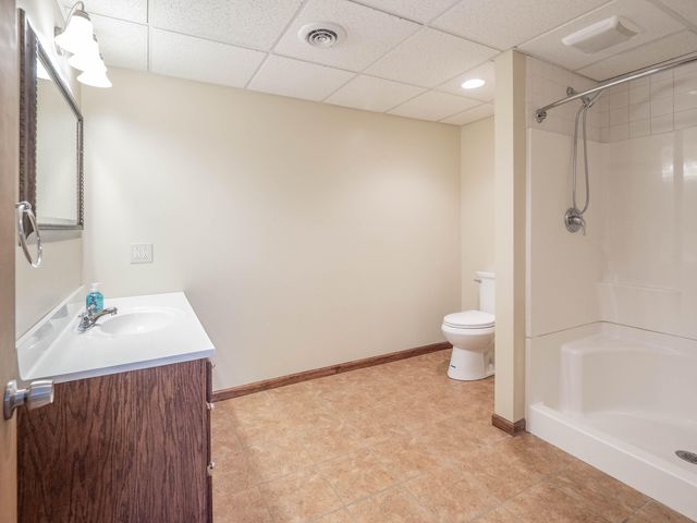 9434 Oakview Drive, Portage, MI 49024