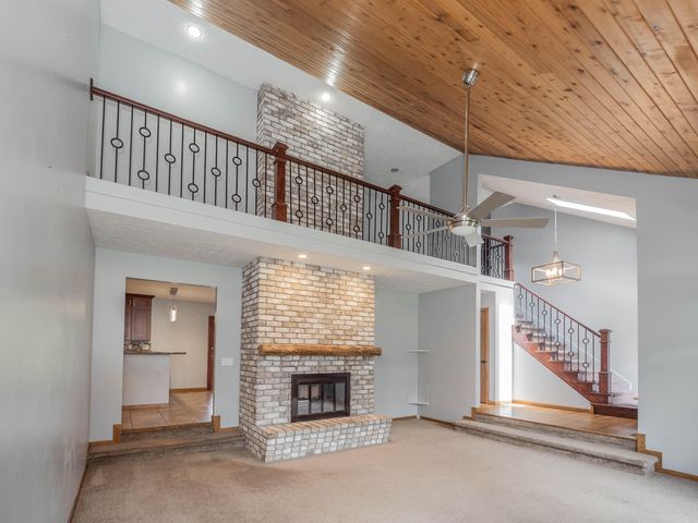 9434 Oakview Drive, Portage, MI 49024