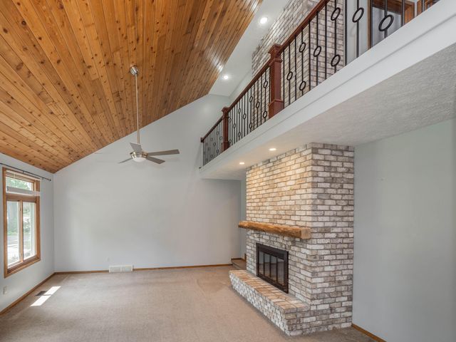 9434 Oakview Drive, Portage, MI 49024