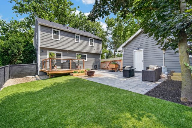 216 SW 39th Street, Des Moines, IA 50312