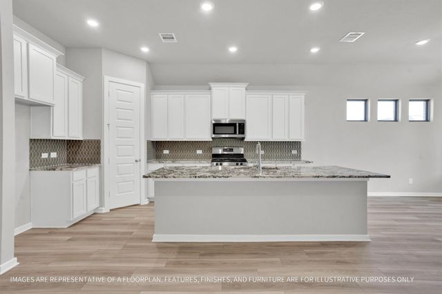 719 Mockingbird Passage, Beasley, TX 77417