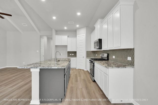 719 Mockingbird Passage, Beasley, TX 77417