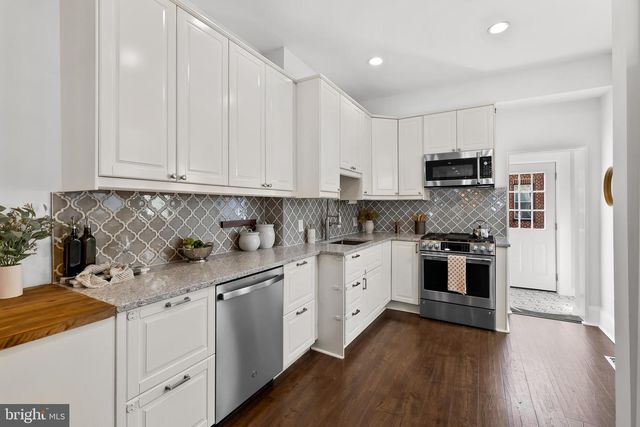 2529 EASTERN AVE, Baltimore, MD 21224