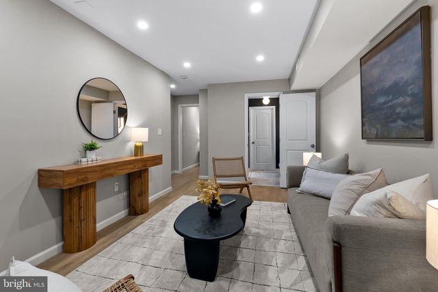 2529 EASTERN AVE, Baltimore, MD 21224