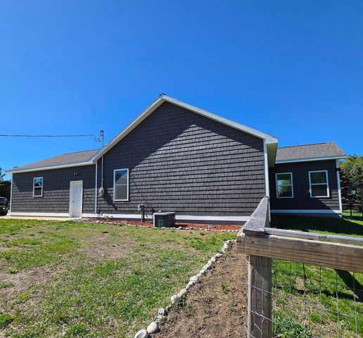 7580 W Cedar Lake Road, Oscoda, MI 48750