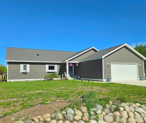 7580 W Cedar Lake Road, Oscoda, MI 48750