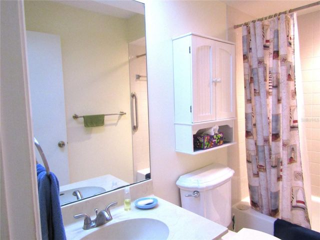 4628 RINGWOOD MEADOW 26, Sarasota, FL 34235