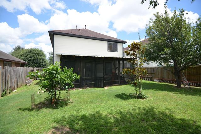 6039 Lark Haven Lane, Houston, TX 77085