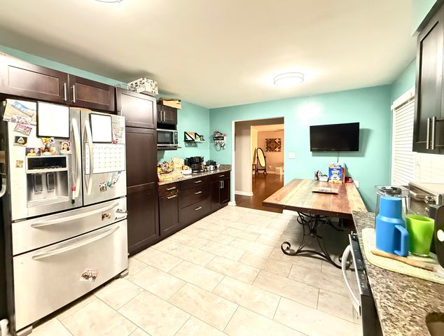 140 N Linda Street, Hobart, IN 46342