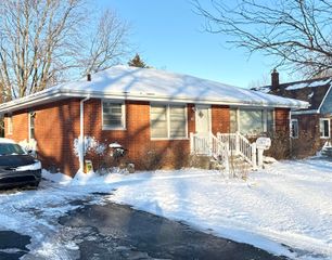 140 N Linda Street, Hobart, IN 46342