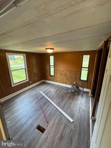 7078 SLABTOWN RD, Waynesboro, PA 17268